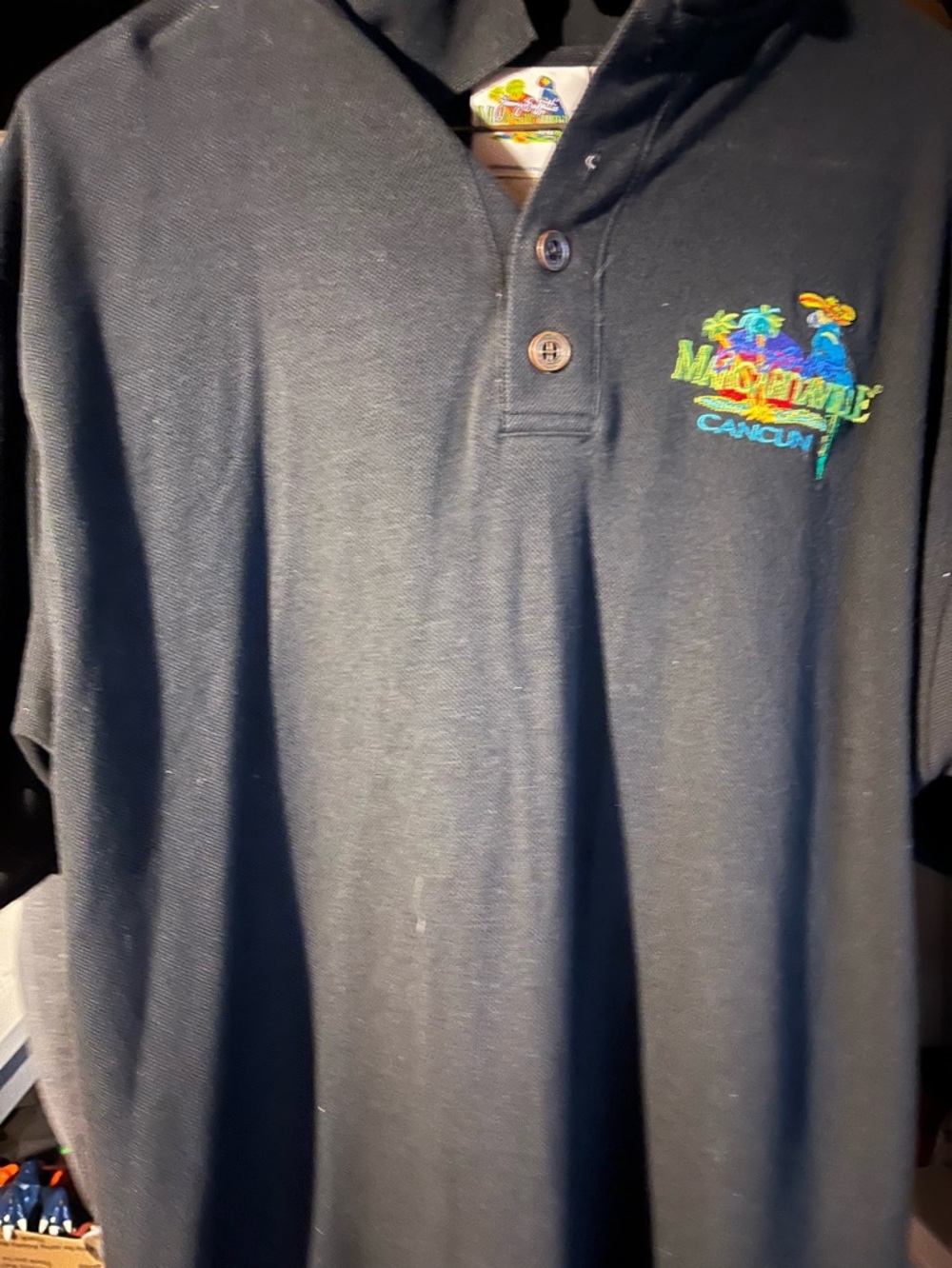 Margaritaville shirt. Read full description